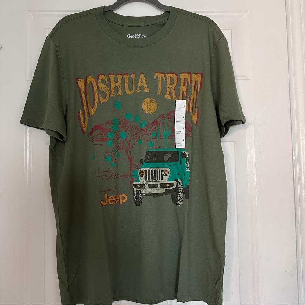 Goodfellow & Co Green Joshua Tree Tee